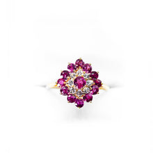Carica l'immagine nel visualizzatore di Gallery, Ruby and Diamond Vintage Style Cocktail Ring