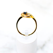 Load image into Gallery viewer, Sapphire and Diamond Freestyle Ring
