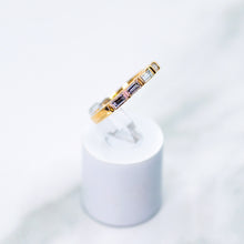 Load image into Gallery viewer, Baguette-cut Diamond Anniversary Band