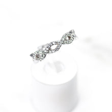 将图片加载到图库查看器,Infinity Design Diamond Eternity Band