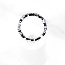 将图片加载到图库查看器,Infinity Design Diamond Eternity Band