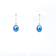 Cargar imagen en el visor de la galería, Blue Freshwater Pearl and Diamond Dangle Earrings
