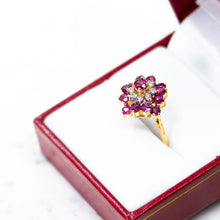 Lade das Bild in den Galerie-Viewer, Ruby and Diamond Vintage Style Cocktail Ring
