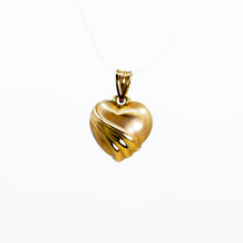 Load image into Gallery viewer, Gold Heart Charm
